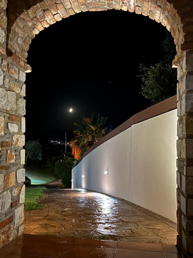 Andriotis Rooms & Houses Skála Loutrón